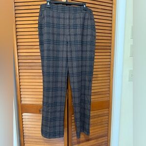 HUE Women's Plaid Ankle Pants in Gray/Brown/Burgundy Pattern, Size XL